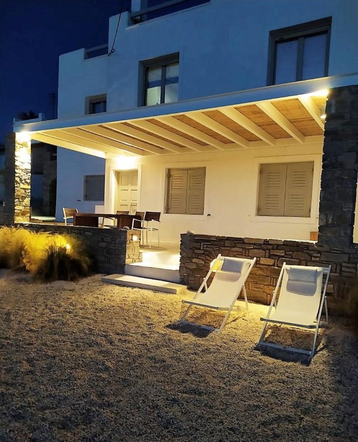 Villa Nesaea Seafront House Parasporos Exterior foto